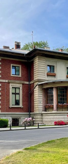 OŚRODEK SZKOLENIOWO-WYPOCZYNKOWY Opalenica