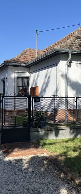 Annushka Apartman Sarud