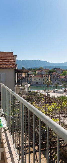 Apartman Vrboska - CDH592