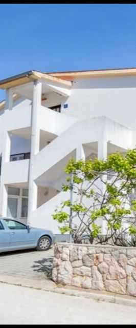 Apartment Azalea Baška