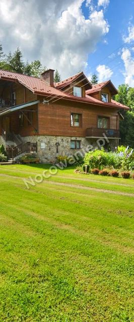 Uroczy Staw w Bieszczadach Tyrawa Wołoska