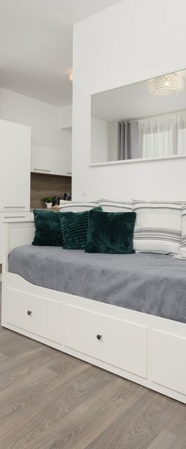 Bernardyńska 16C/98