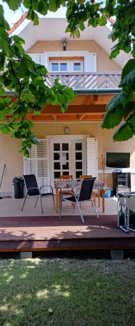 Virág Strand Vendégház Balatonlelle