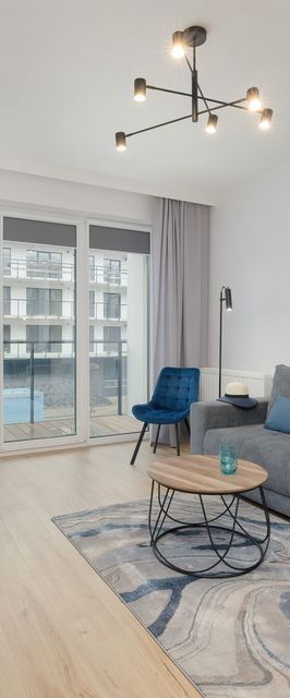 Spadochroniarzy 8A/6