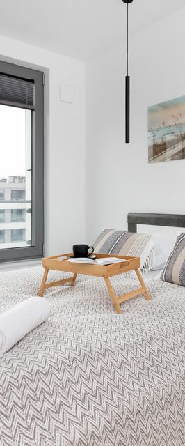 Obrońców Wybrzeża 8/93