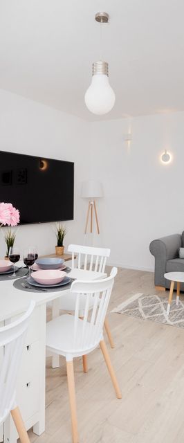 Szymanowskiego 12/44