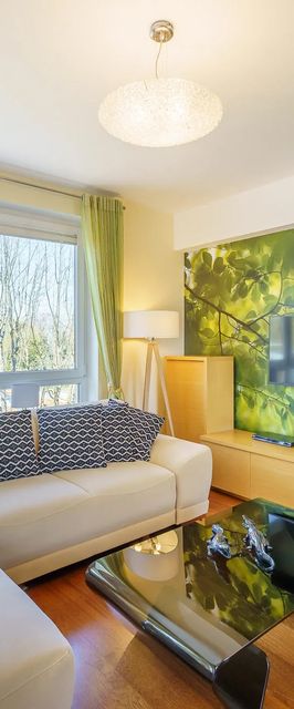 Bohaterów Warszawy 15/10.