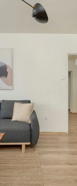 Trzebnicka 34/36 m.8