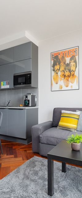 Jeziorańskiego 51/82