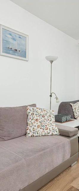 Obrońców Wybrzeża 15/611