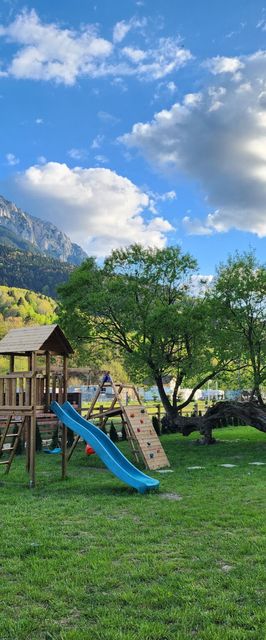 Apartamente Creasta Craiului Zărnești