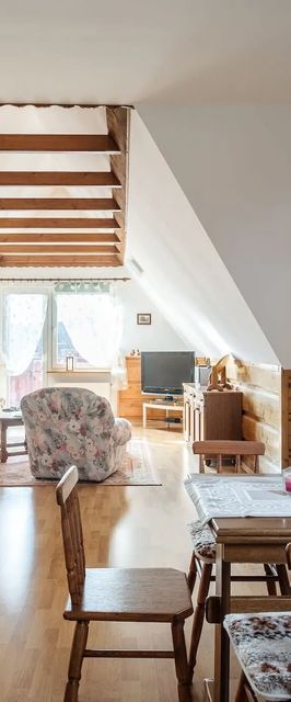 Kasprowicza 26E/4 m.7^