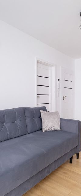 Łaszkiewicza 8B/75^