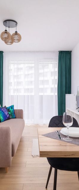 Łaszkiewicza 8A/14^