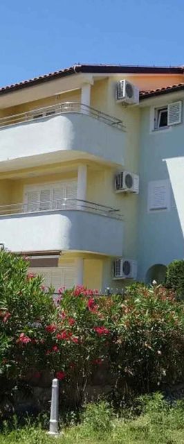 Apartment Boris Baška