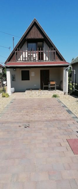 Tücsi Lak Szigetszentmárton