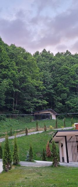 Cabanele din Valea Ursului Bârsana