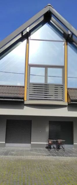 Dom na Brzoskwiniowej Ustroń