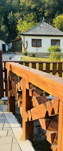 Zölderdő Vendégház Kishuta