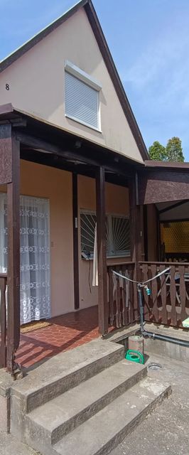 Hattyú Vendégház Gárdony