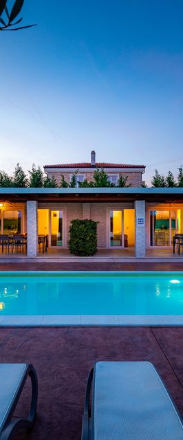 Villa Almond Nin