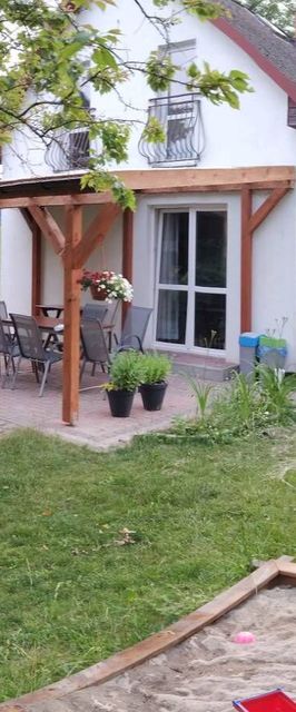 Dom Pod Jesionem Woźnice, Mikołajki