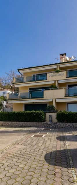 Luxury Apartment Strana Omišalj