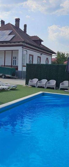 Conac Tigveni Tigveni