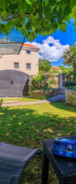 Apartment Lokvica Omisalj