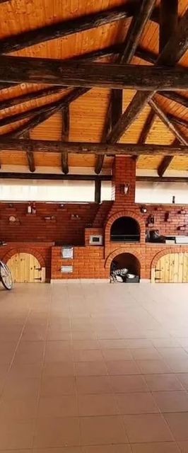 Casa de lângă Râu Rucăr