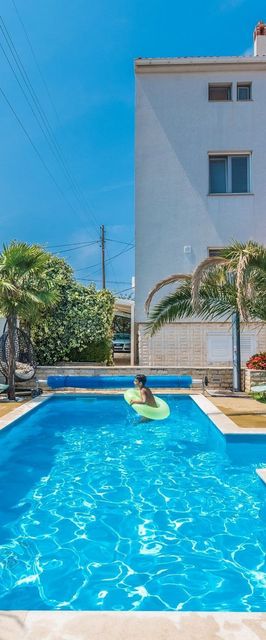 Apartments Tomo Sukosan