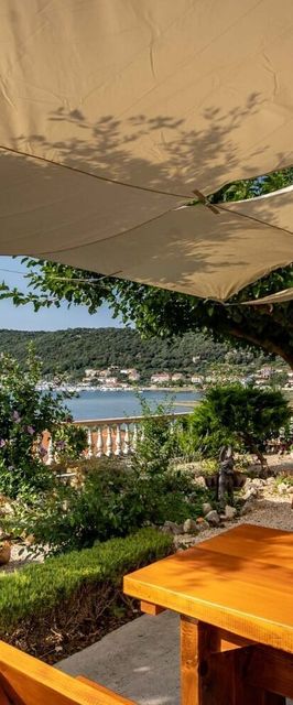 Apartments Marija Supetarska Draga