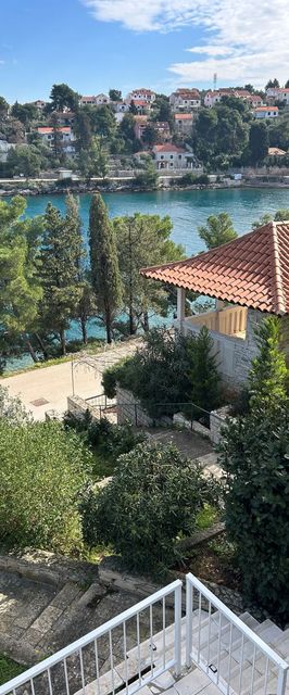 Apartment Dino Splitska