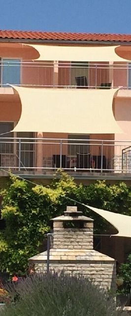 Apartments Đurđa Pirovac