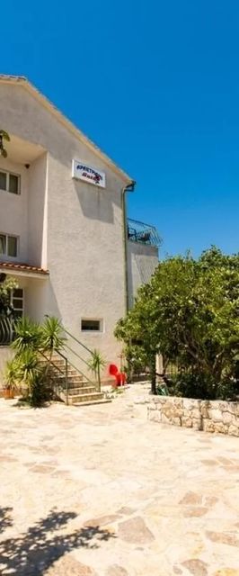 Apartments Sandra Okrug Donji II