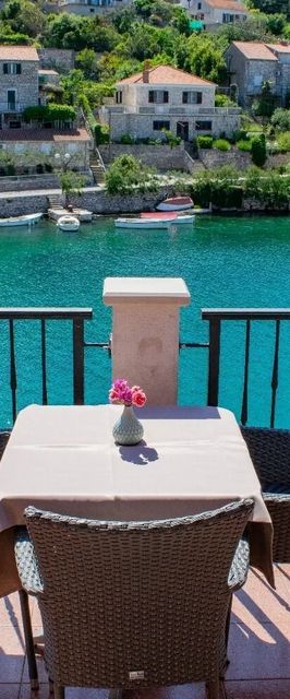 Apartments Daira Stomorska