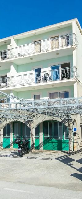 Apartments Marko Brela