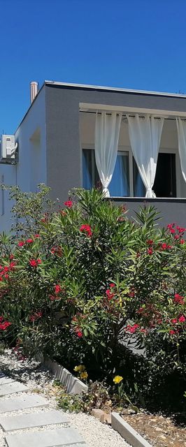 Apartments Dora 2 Bibinje