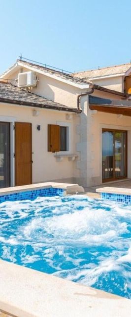 House Kristiana Supetar