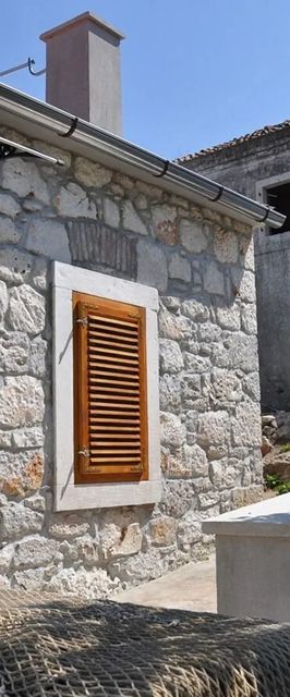 Apartments Oasis Veli Rat