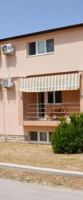 Apartments Rina Razanac