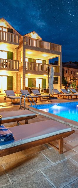 House Villa Gold Splitska