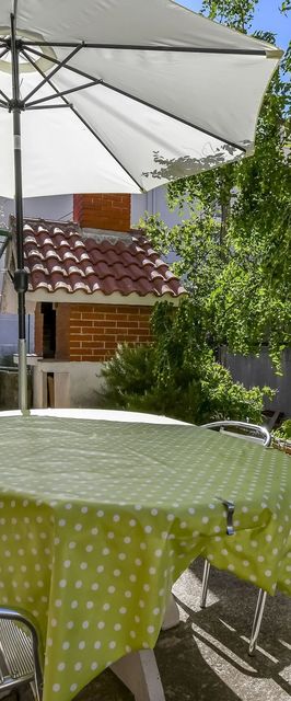 Apartment Željko Makarska