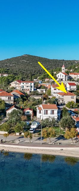 Apartments Luna Vinisce