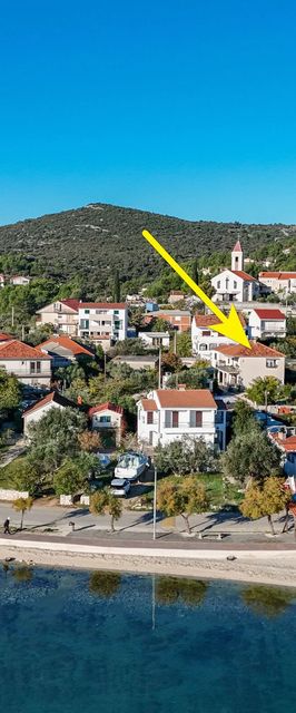 Apartments Luna Vinisce