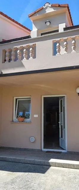 Apartments Jaklin Rab