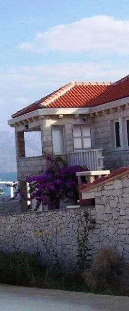 Apartments Vig Povlja