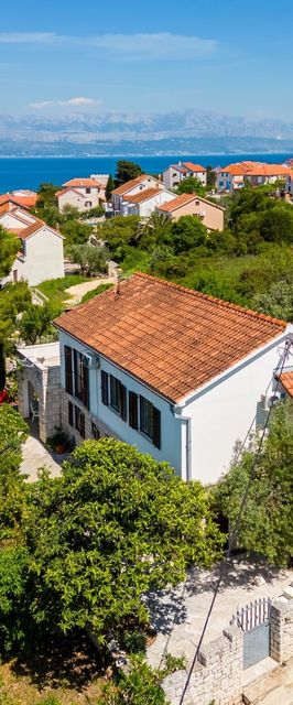 Nyaralóház Parkolóhellyel Sutivan, Brac - 23075 Sutivan