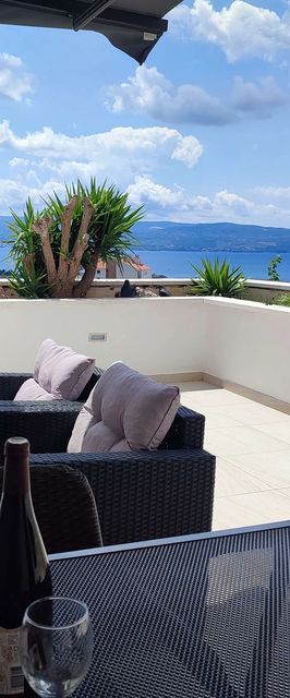 Apartmanok Parkolóhellyel Dugi Rat, Omis - 23115 Dugi Rat