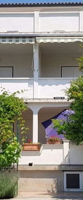 Apartmanok Parkolóhellyel Barbat, Rab - 23180 Barbat